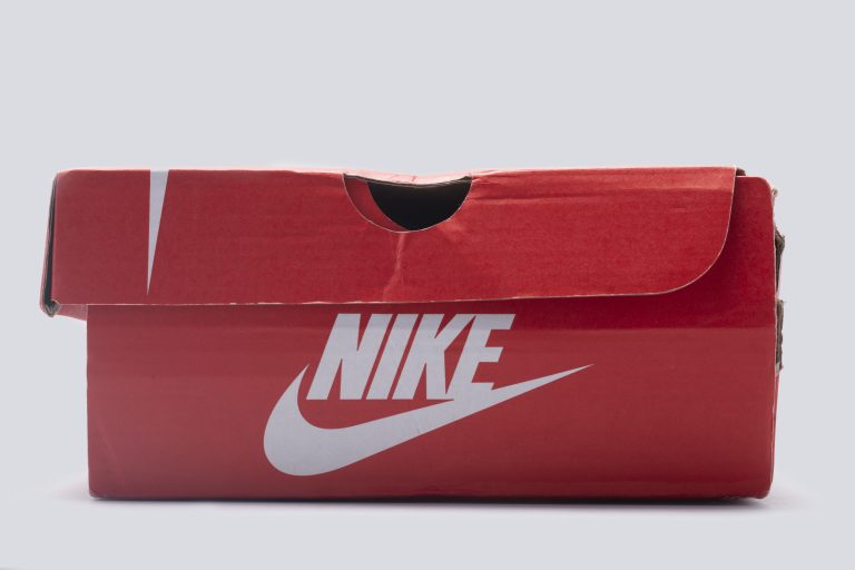 How To Follow StockX's Condition Requirements for Sneaker Boxes